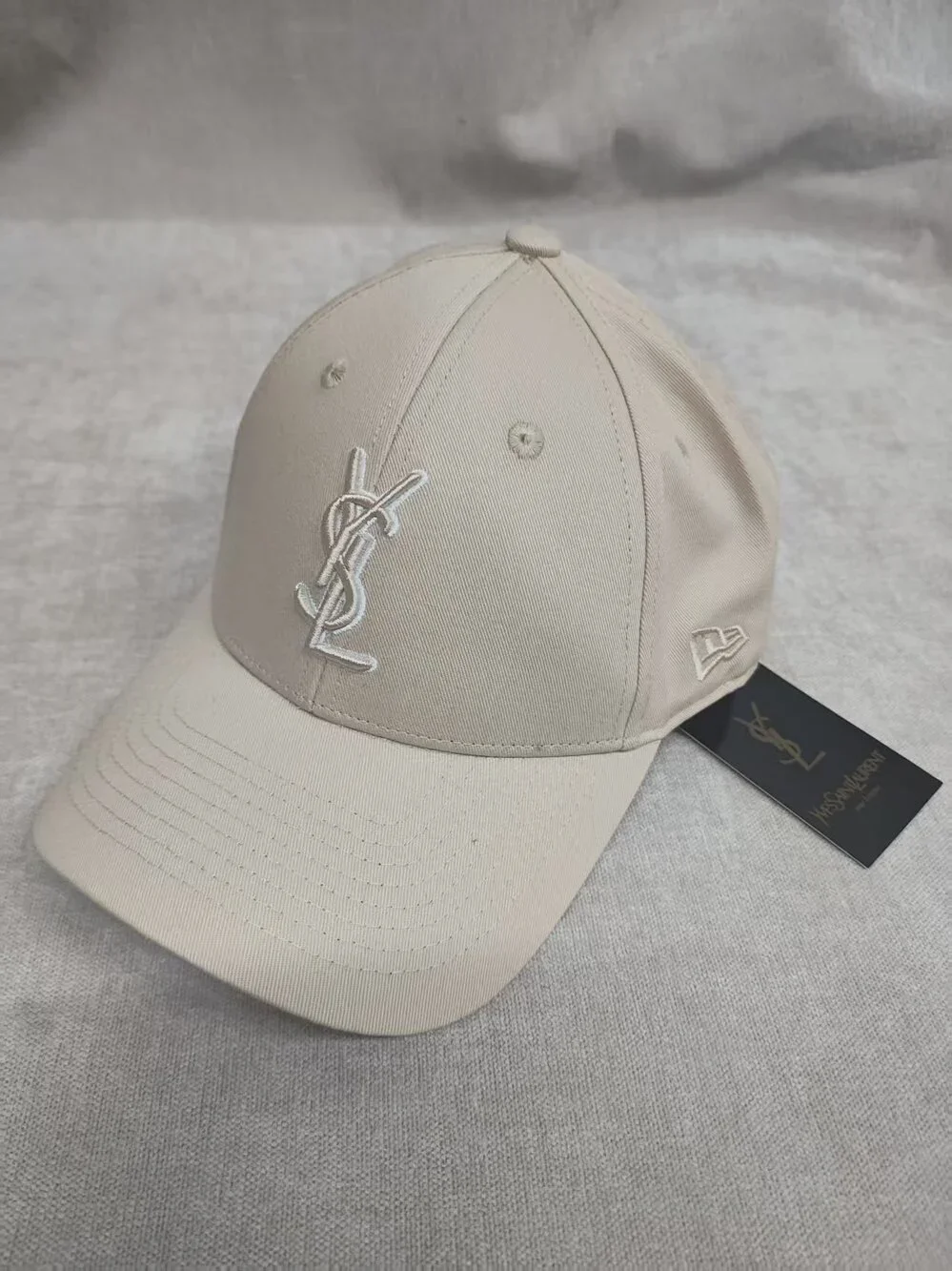 ✨YSL Saint Laurent Beige Twill Baseball Cap